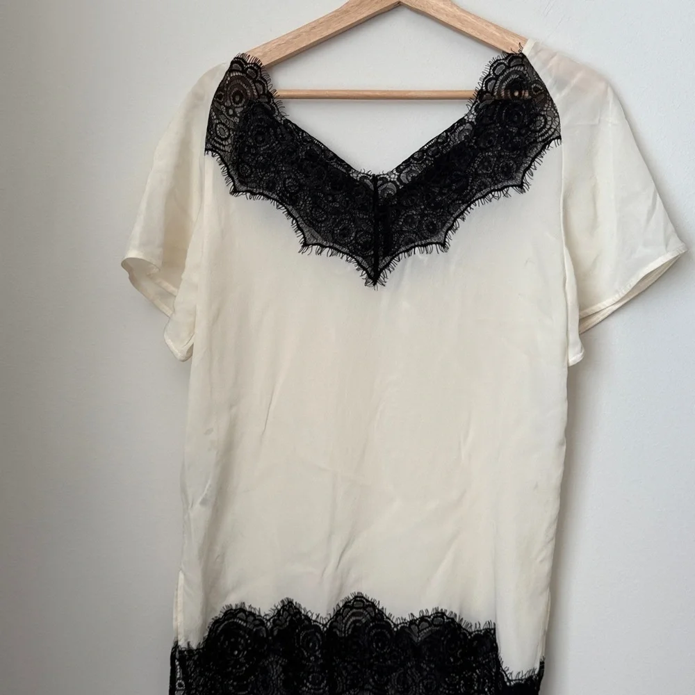 Escada Sport Black and Cream Lace Top - Picture 4 of 10